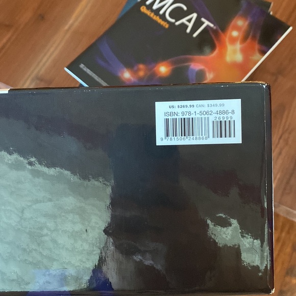 Good cond!! Kaplan 2020-2021 MCAT Complete 7-Book Subject Review!! - Picture 9 of 9